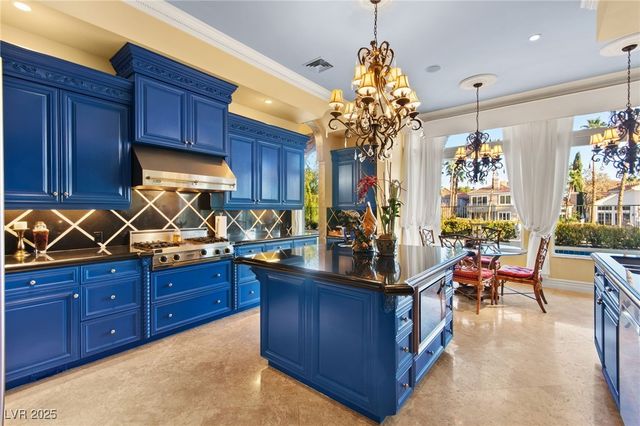 2200 Glenbrook Way, Las Vegas, NV 89117