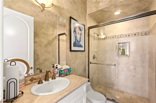 2200 Glenbrook Way, Las Vegas, NV 89117