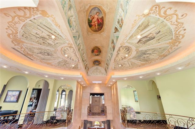 2200 Glenbrook Way, Las Vegas, NV 89117