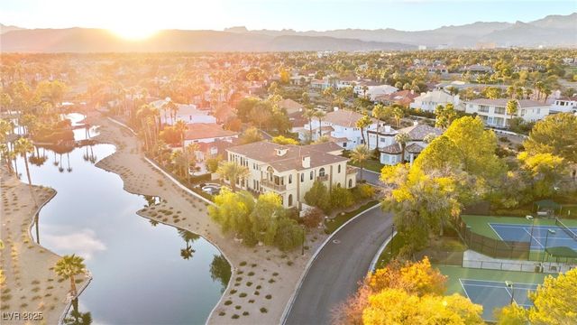 2200 Glenbrook Way, Las Vegas, NV 89117