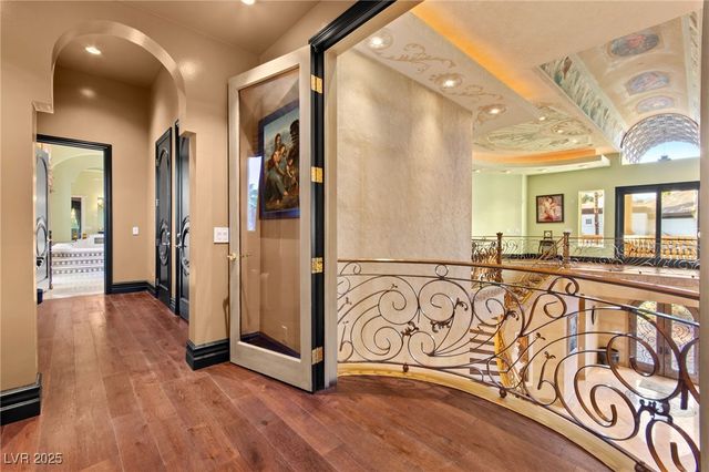 2200 Glenbrook Way, Las Vegas, NV 89117