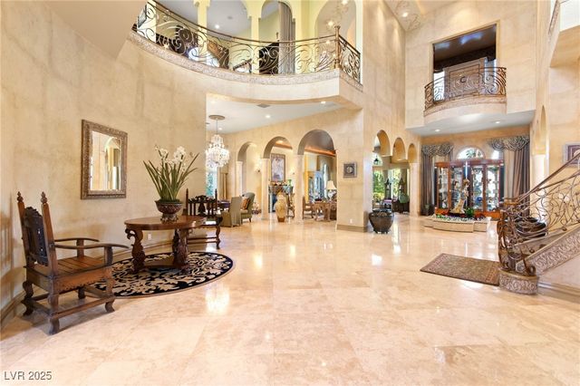 2200 Glenbrook Way, Las Vegas, NV 89117