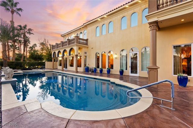 2200 Glenbrook Way, Las Vegas, NV 89117