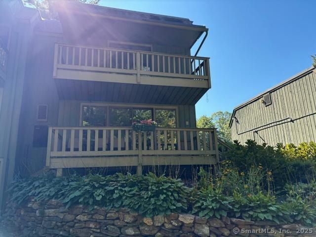 8 Village Road 8, Southington, CT 06489