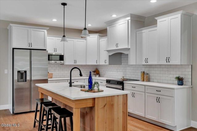 281 Edie Road, Saratoga Springs, Outside, NY 12866