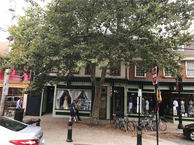 28 Broadway A, Newport, RI 02840