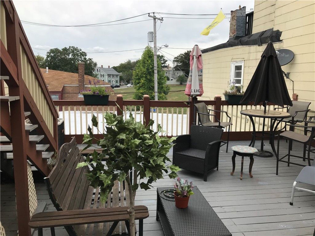 28 Broadway A, Newport, RI 02840