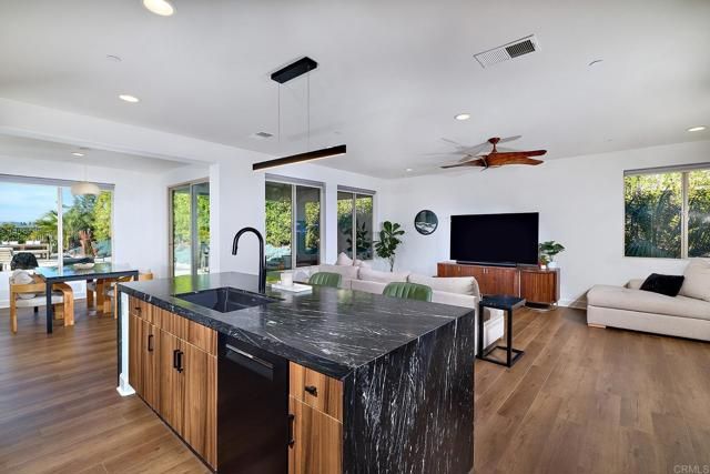 224 Flores Lane, Vista, CA 92083