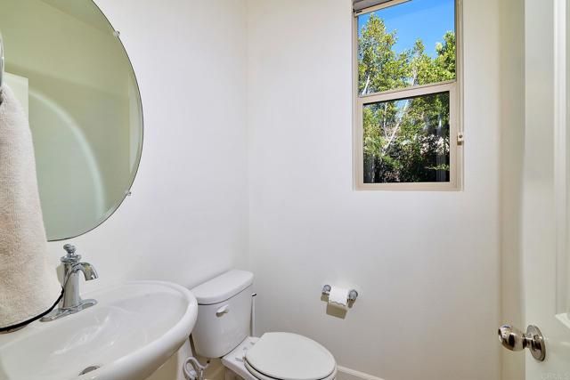 224 Flores Lane, Vista, CA 92083