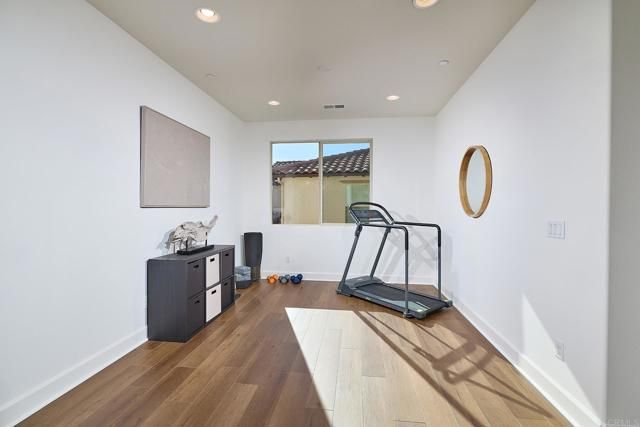 224 Flores Lane, Vista, CA 92083