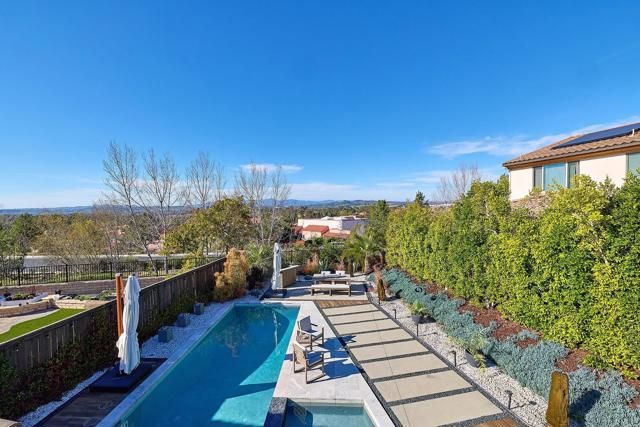 224 Flores Lane, Vista, CA 92083