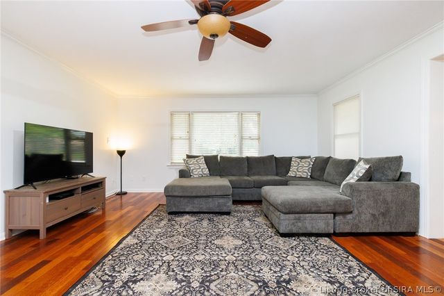 305 Keswick Drive, Clarksville, IN 47129