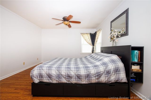 305 Keswick Drive, Clarksville, IN 47129