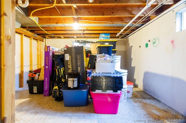305 Keswick Drive, Clarksville, IN 47129