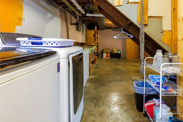 305 Keswick Drive, Clarksville, IN 47129