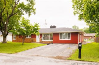 305 Keswick Drive, Clarksville, IN 47129