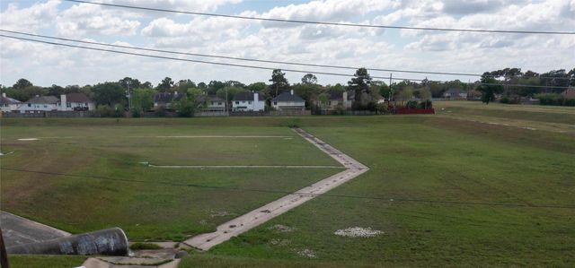 14915 Wicker Brook Lane, Houston, TX 77095