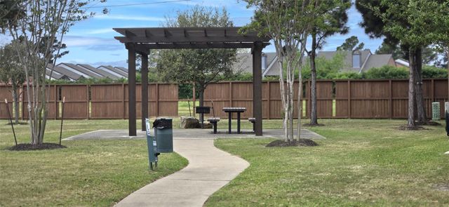 14915 Wicker Brook Lane, Houston, TX 77095