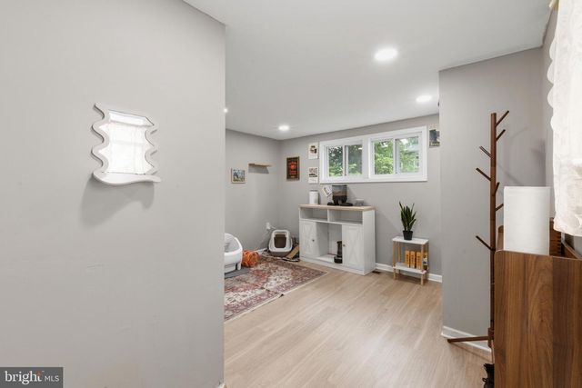 16 MORGAN ST, Phoenixville, PA 19460