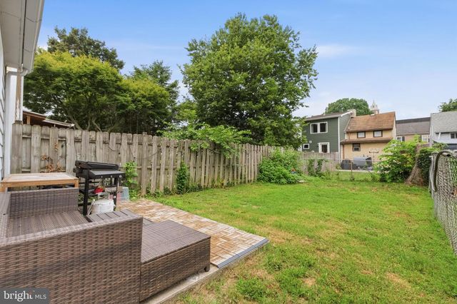 16 MORGAN ST, Phoenixville, PA 19460