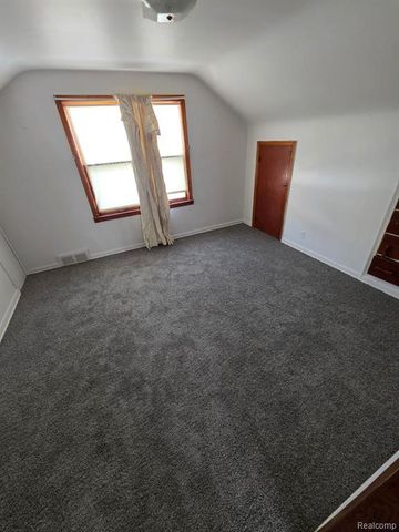 7653 Warwick Street, Detroit, MI 48228