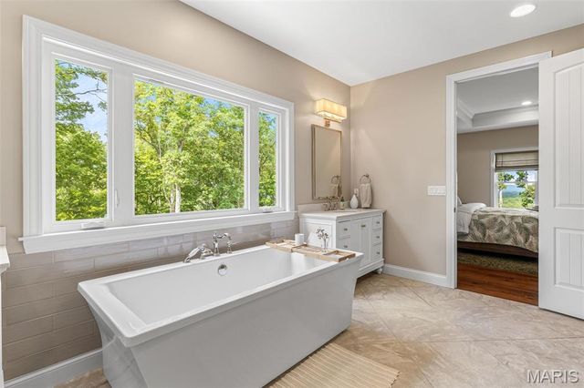 1 Paddlewheel Court, Festus, MO 63028