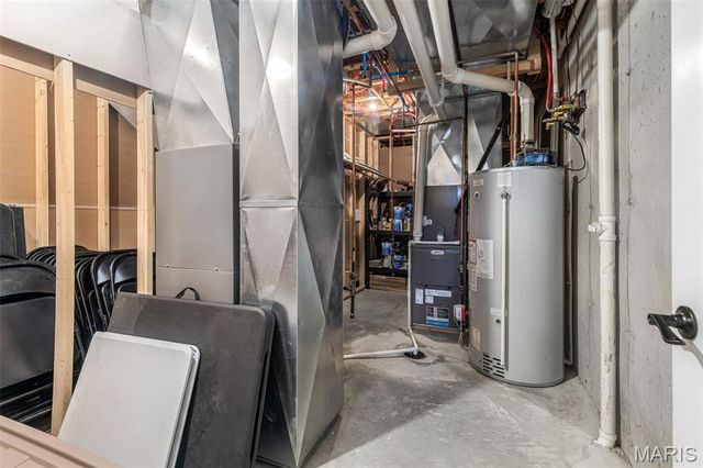 1 Paddlewheel Court, Festus, MO 63028