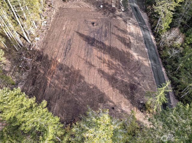 621 E Strong Road, Shelton, WA 98584