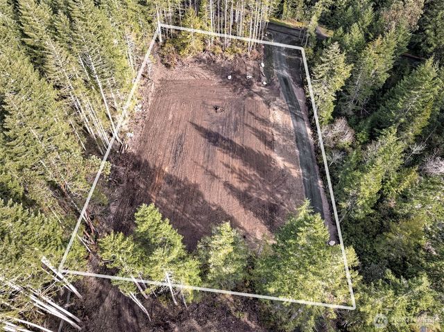 621 E Strong Road, Shelton, WA 98584