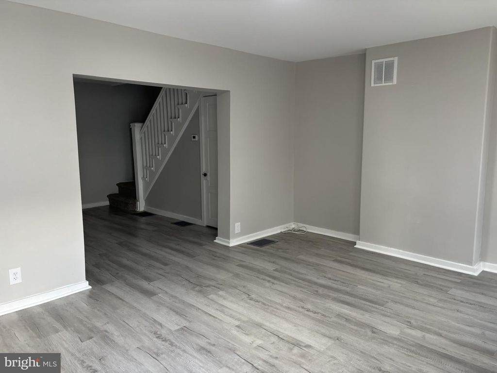 120 MOUNT HOLLY AVE, MOUNT HOLLY, NJ 08060 — photo 2