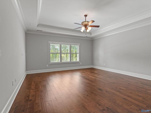 7552 Parktrace Lane SE, Owens Cross Roads, AL 35763