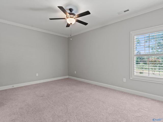 7552 Parktrace Lane SE, Owens Cross Roads, AL 35763
