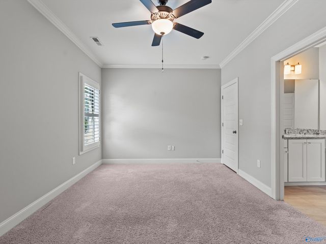 7552 Parktrace Lane SE, Owens Cross Roads, AL 35763
