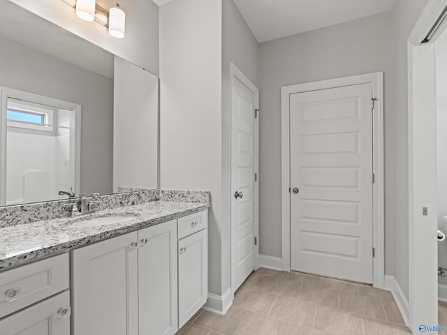 7552 Parktrace Lane SE, Owens Cross Roads, AL 35763