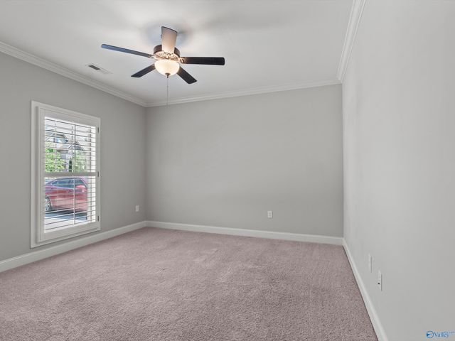 7552 Parktrace Lane SE, Owens Cross Roads, AL 35763
