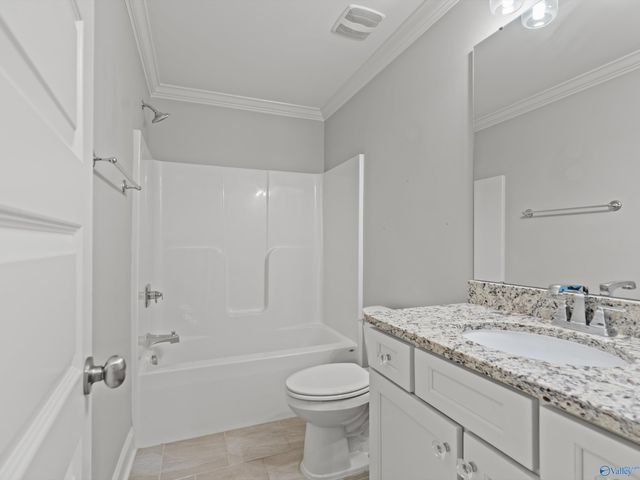 7552 Parktrace Lane SE, Owens Cross Roads, AL 35763