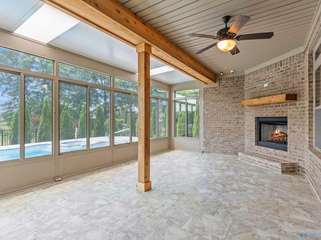 7552 Parktrace Lane SE, Owens Cross Roads, AL 35763