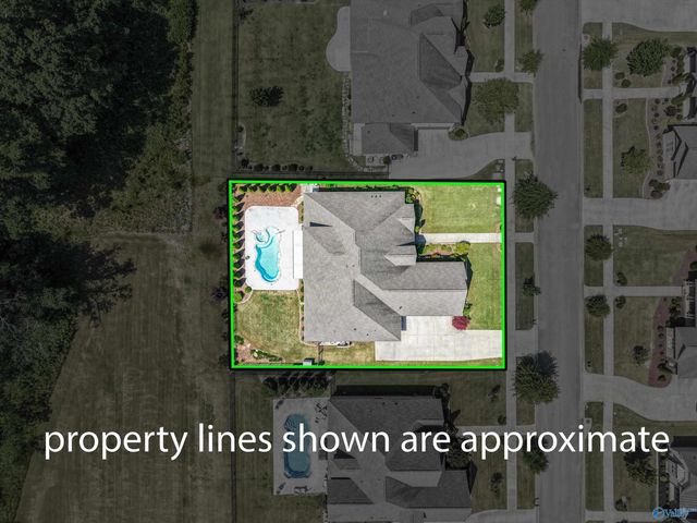 7552 Parktrace Lane SE, Owens Cross Roads, AL 35763