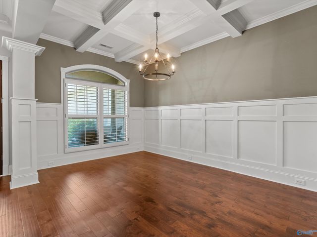 7552 Parktrace Lane SE, Owens Cross Roads, AL 35763