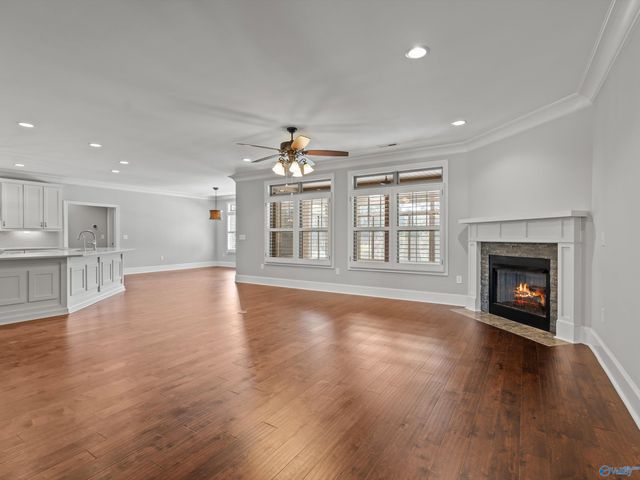 7552 Parktrace Lane SE, Owens Cross Roads, AL 35763