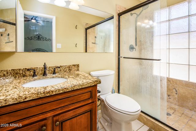 25821 S NEW TOWN Drive, Sun Lakes, AZ 85248