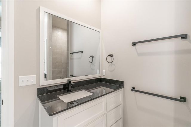 19108 Grove Parkway, Edmond, OK 73012