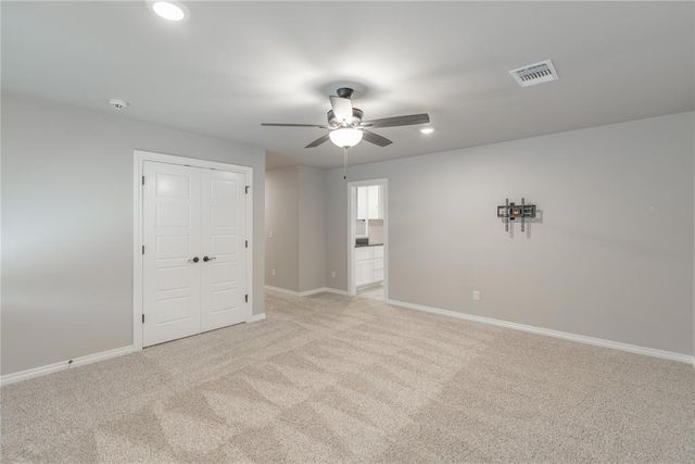 19108 Grove Parkway, Edmond, OK 73012