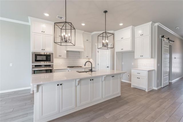 19108 Grove Parkway, Edmond, OK 73012