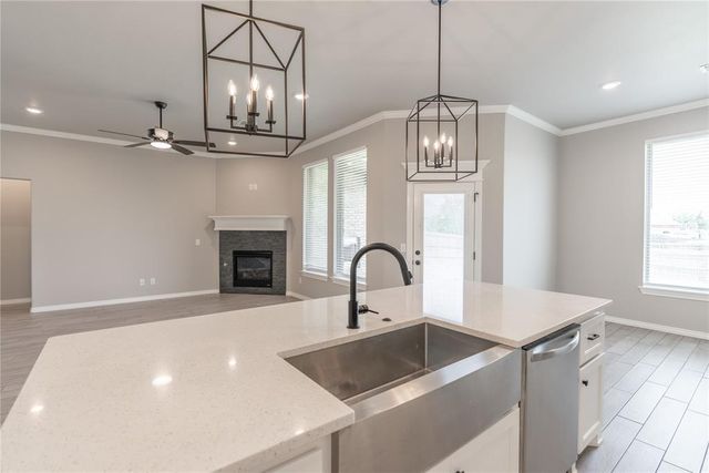 19108 Grove Parkway, Edmond, OK 73012