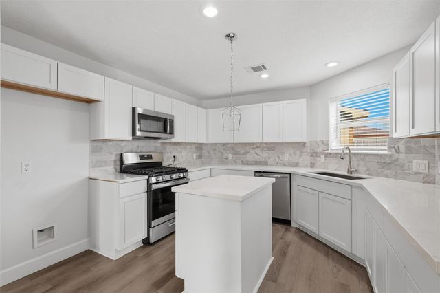 9026 Mcgallion Road, Houston, TX 77022