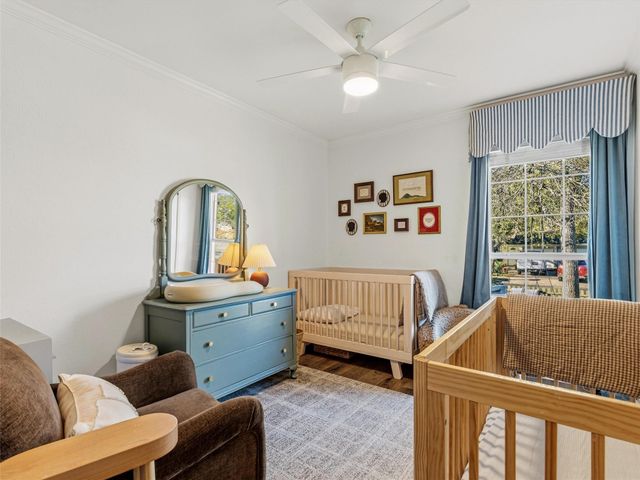 1902 Metairie CIR, Austin, TX 78727