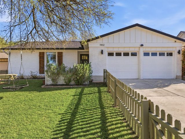 1902 Metairie CIR, Austin, TX 78727