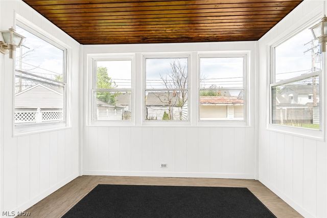 6710 Ackley Road, Parma, OH 44129