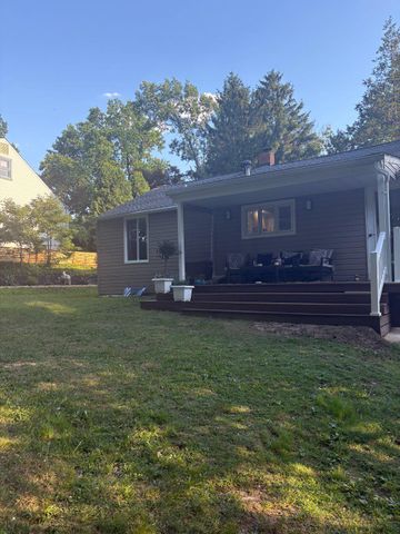 3113 GREEN VALLEY RD, Newtown Square, PA 19073